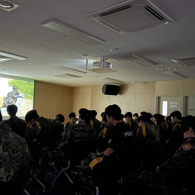 Military service moment 4
